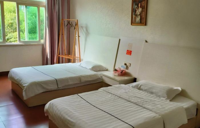 Fuding Menglong Apartment