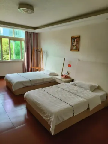 Fuding Menglong Apartment