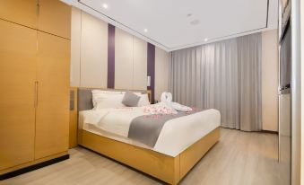 Lavande Hotels (Shanghai Hongqiao Railway Station National Convention and Exhibition Center)