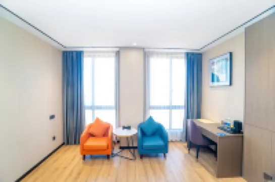 Guoji Hotel (Wanyang Zhongchuangcheng Industrial Zone)