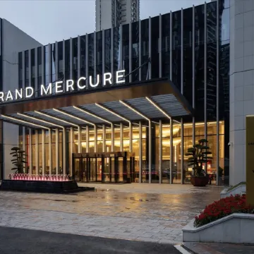 Grand Mercure Yichang Waitan (Opening November 2023)