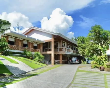 Casa Lorenzo powered by Cocotel Hoteles en Daraga