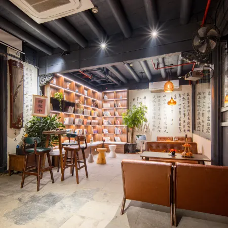 Jishan Jianshui Homestay (Shaoxing Keyan Scenic Area)