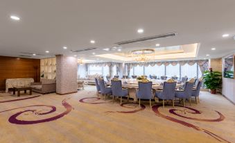 Foshan Jiayi Hotel (Nanhai Sports Center)