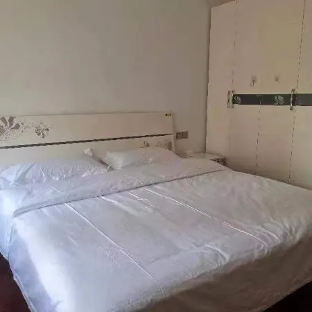 Lezhi Chuanchi Homestay (Longcheng Mansion)