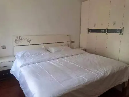 Lezhi Chuanchi Homestay (Longcheng Mansion) Отели рядом с достопримечательностью «Tonglv Passenger Transport Terminal»