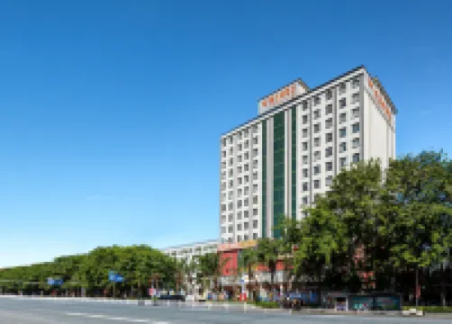 Vienna Hotel (Dongfang Avenue)