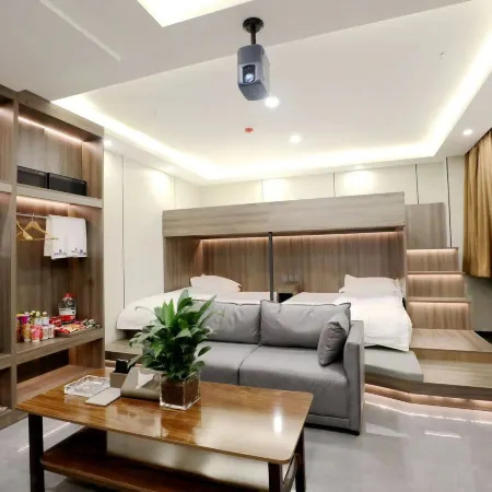 Cayton E-sports Hotel