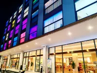 Good Beer Gas Hot Spring Hotel(Xishuangbanna Jinghong Gasa Airport High-speed Railway Station Store)