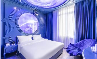 Qiyue Time Theme Hotel (Beijing Universal Resort)