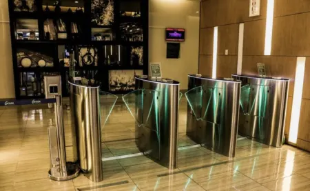 Green Residences Stays by PBYY Отели рядом с достопримечательностью «Падре Бланко Гарденс»