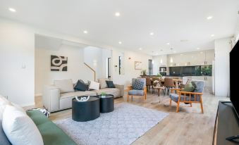 1. Takapuna..