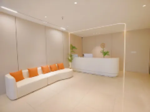 Hefeng Hotel
