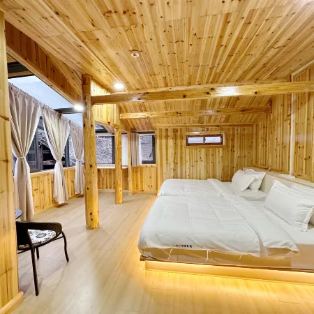 Fanyi Linjian Homestay (Dali Dong Village)