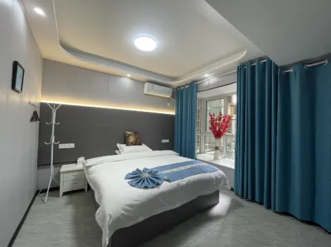 Bazhong Haixin Hotel