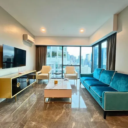 The Platinum Suites 2 KL by Whitfield