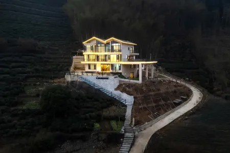 Floral Hotel·Taiping Lake Shuguangli Hotel Отели рядом с достопримечательностью «Dongtianwan Scenic Spot»