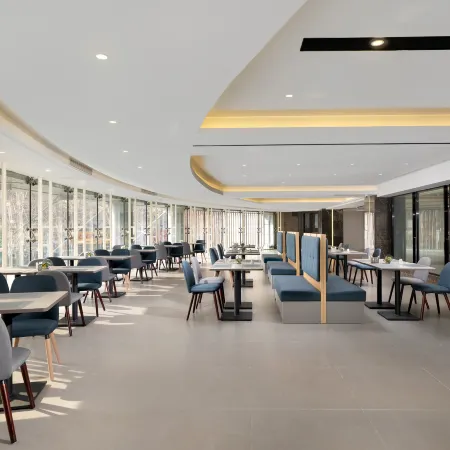 Homeinn Selected Hotel (Jiamusi Huanan County Century Plaza)