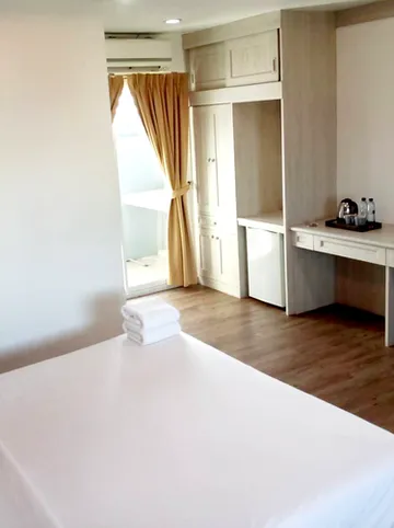 รูปภาพของโรงแรม เอสบี ลิฟวิ่ง เพลส ภูเก็ตทาวน์