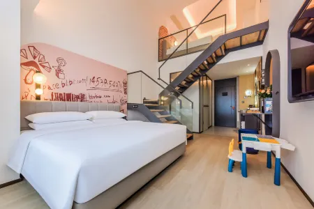 Manju Hotel（Taierzhuang Ancient City Scenic Area） Отели рядом с достопримечательностью «Taierzhuang Ancient Town»