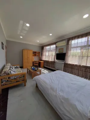 Qiqihar holiday courtyard Hotels in 