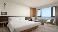 Holiday Inn Ningbo Xiangshan Damu Bay Các khách sạn gần CPC Xiangshan County Committee Party School