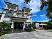 Yunxi Muhe Homestay (Hainan Haiyang Huanleshijie) Hotels near Hainan Ocean Paradise