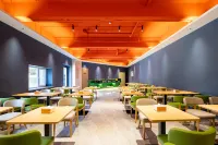 Elong Wanguo Hotel (Dandong Kangmeiyuanchao Memorial Hall) Hoteles en Dandong