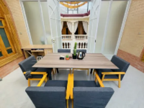 Jiangyun Hotel(The ancient city of Kashgar Scenic Area and the Grand Bazaar Store)