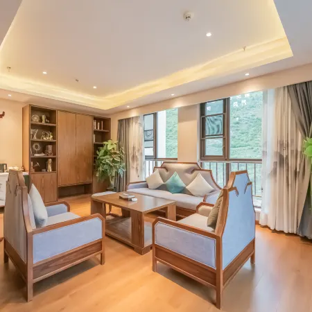 New Longliangyu Hot Spring Hotel
