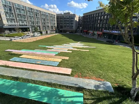 Kunming Dianzhinan Hotel (kunming changshui international airport Branch) Отели рядом с достопримечательностью «Yeya (Wild Duck) Lake Holiday Resort»