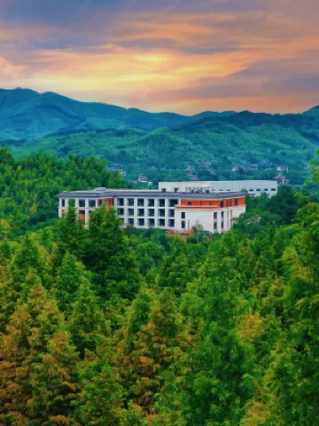 湖州泊心灣温泉度假酒店