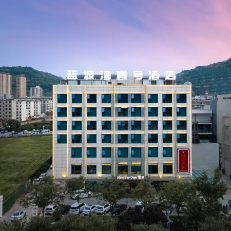 Lambo Bay Hotel