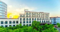 Yisumeizhu Hotel (Ningbo Beilun Yintai City Xinda Road Branch)