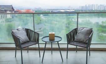 Mauve Glamor Chengdu