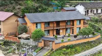 Baogai Temple Village Xishui Yuntian B&B Hotels near Huanghuaping