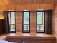 Zengchong Mountain-view Homestay - بيت ضيافة