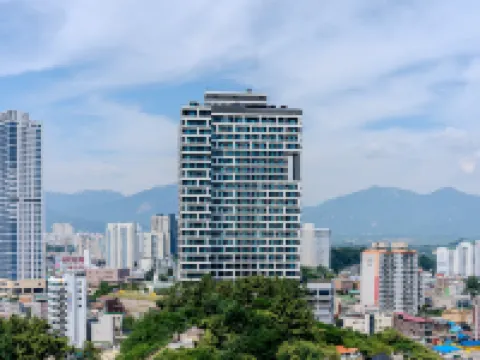 More Than Sokcho Lighthouse Branch Hotels near Dongmyeong Port