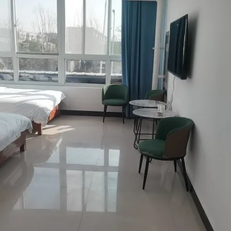 Pingluosha Lake Yeku Business Hotel