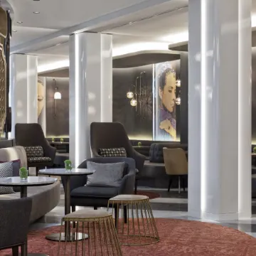 Renaissance Wien Hotel Отели рядом с достопримечательностью «Дворец Шëнбрунн»
