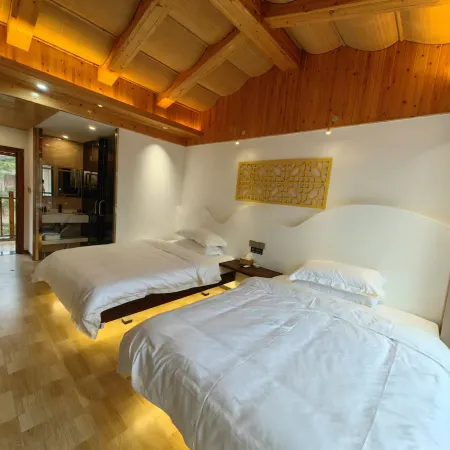 Shandingding Homestay (Zhaotong Dashanbao Scenic Area)