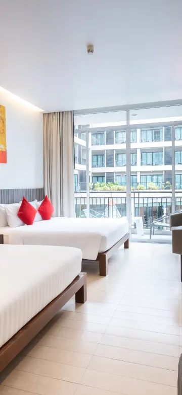 ดีลักซ์แฟมิลี่เตียงคิงไซส์ 2 เตียง