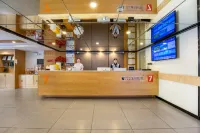 7 Days Premium (Sanya Bay Coconut Dream Corridor Haiyue Square Store) - 2-Star