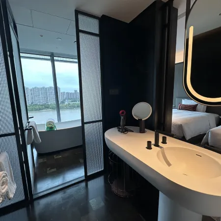 Hotel Indigo NINGBO RIVERSIDE by IHG