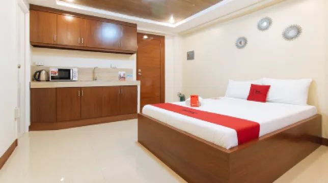 เรดดอร์ซ พลัส ใกล้ อัพทาวน์ บีจีซี มอลล์ โรงแรมใกล้สถานฑูต โคเรียน