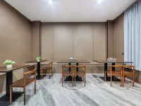 MAX Hotel Hotels in Jieyang