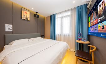 Shenzhen Chenwan Hotel (The Grand Theatre)