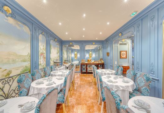 벨파스트 외부 전경