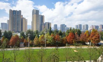 Kunming Sida Hotel (Junfacheng Sijiaying Subway Station)