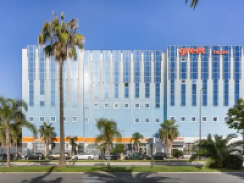 Greet Nice Aéroport Promenade des anglais ニースのホテル